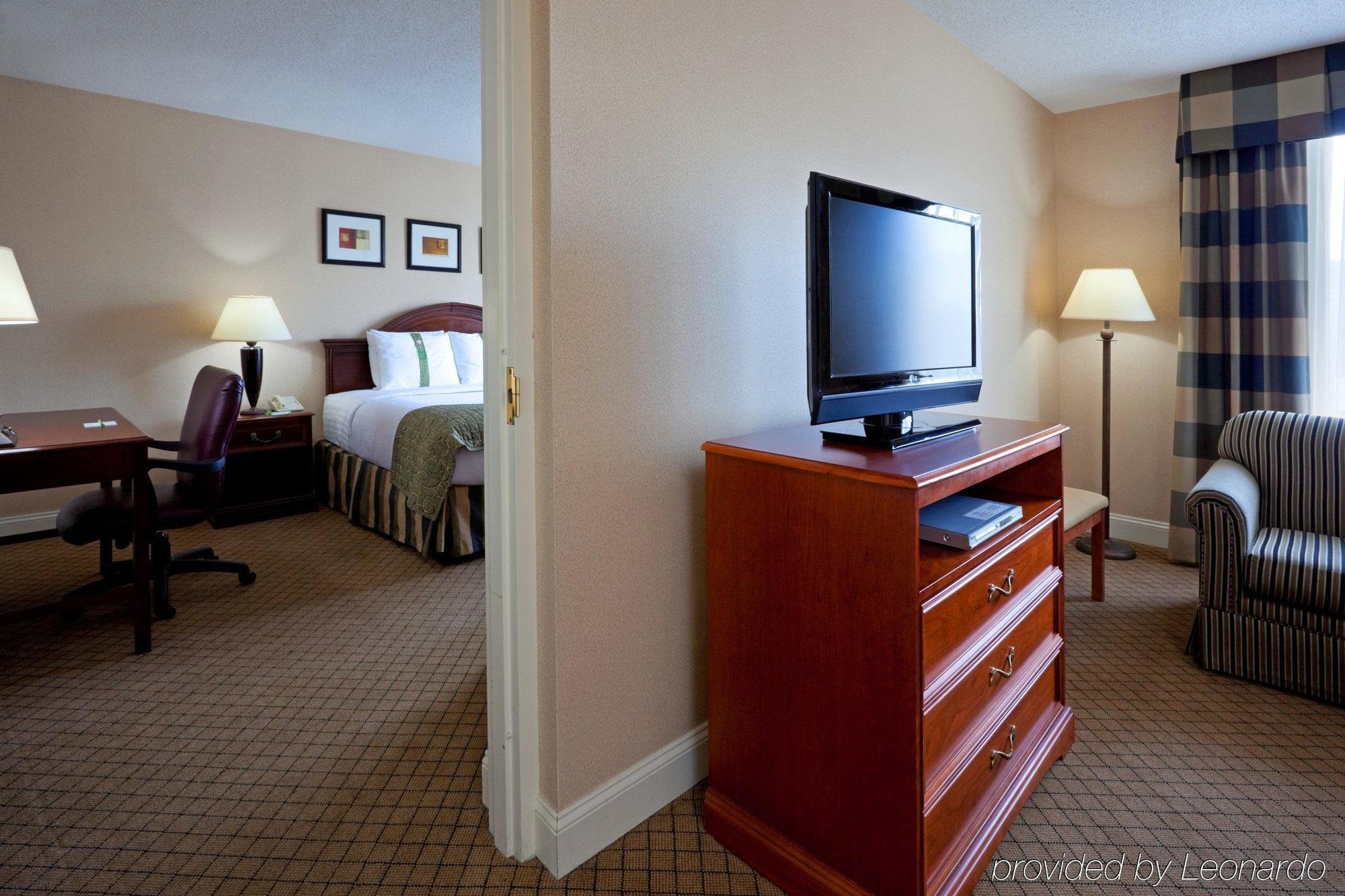 Holiday Inn Saratoga Springs By Ihg Pokoj fotografie